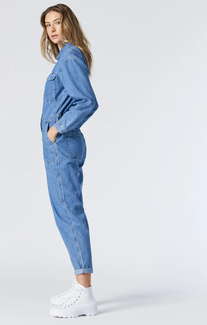 IDA OVERALL IN LIGHT BLUE DENIM