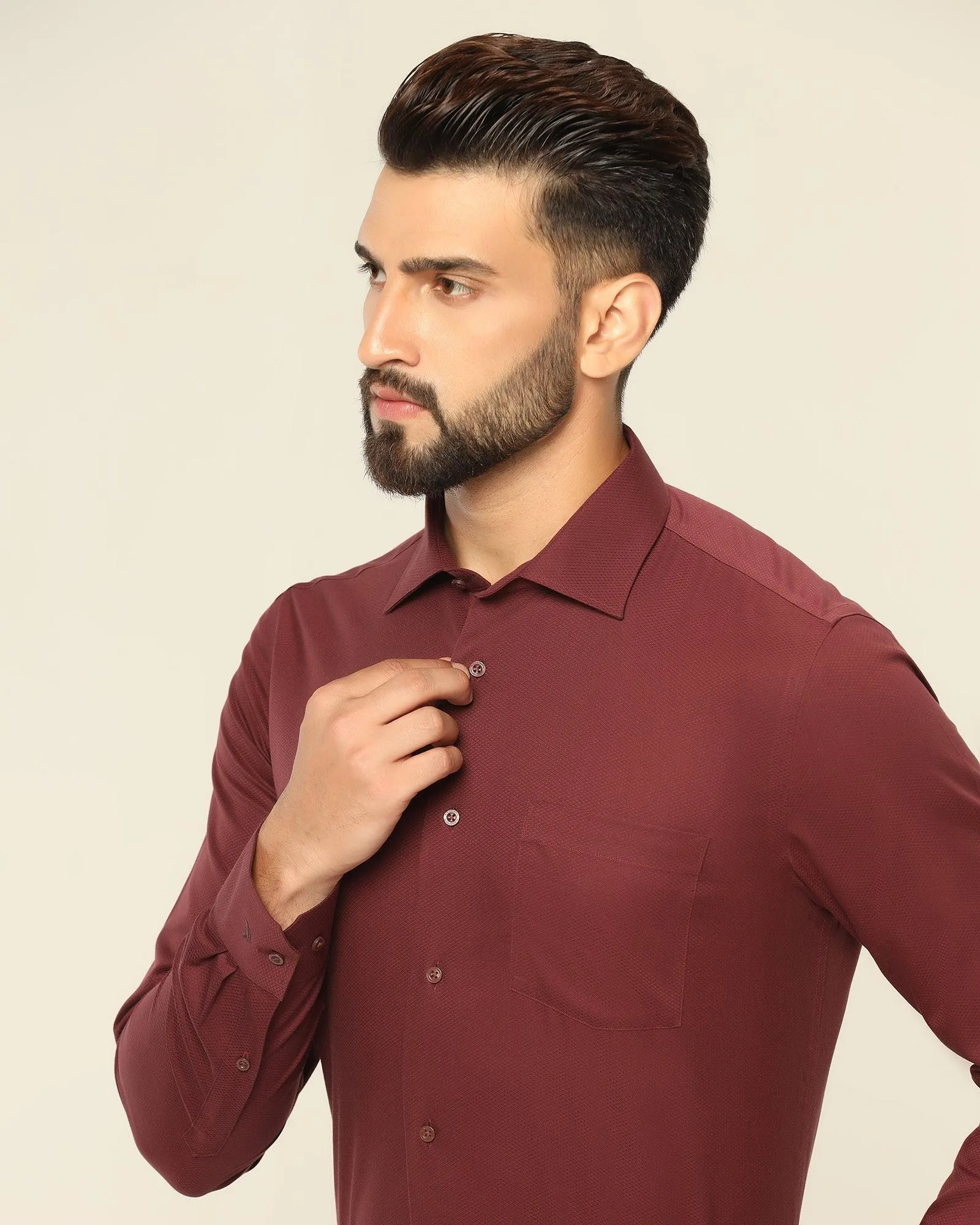 Non Iron Formal Red Textured Shirt - Dofon