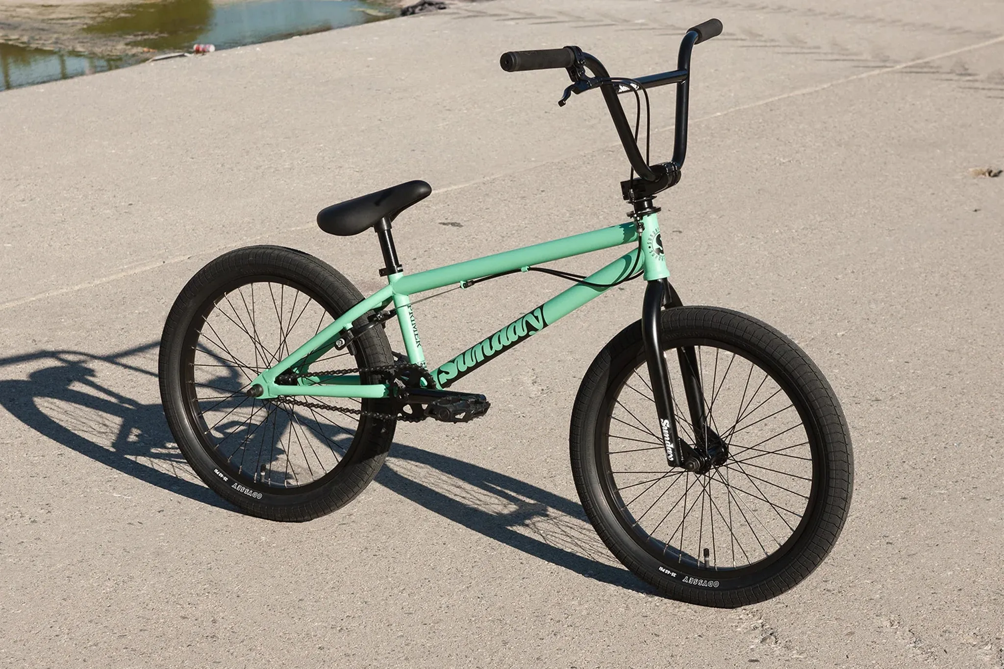 Sunday Primer 20" BMX Bike Matte Toothpaste